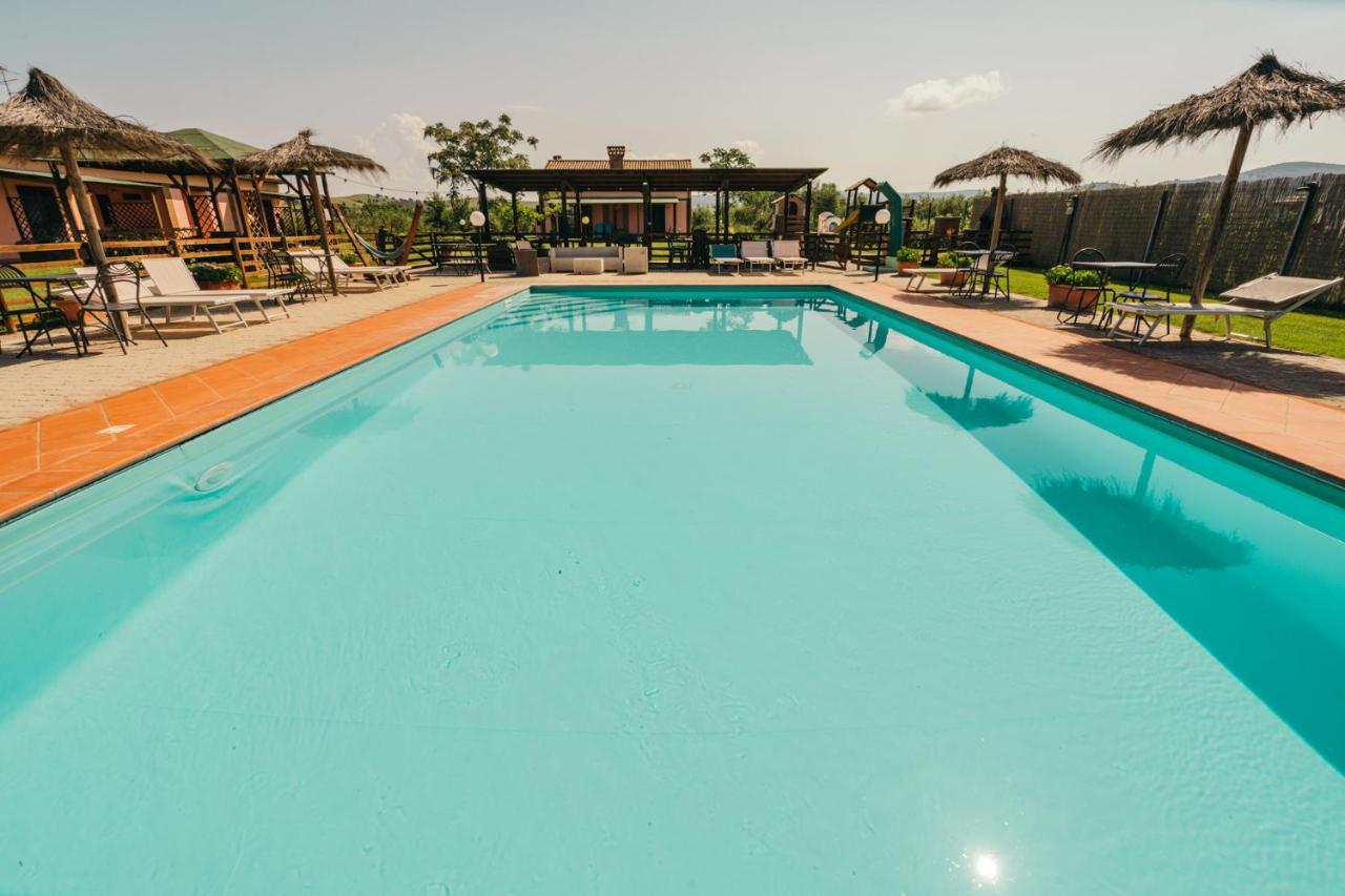 Agriturismo Il Laghetto 格罗塞托 外观 照片