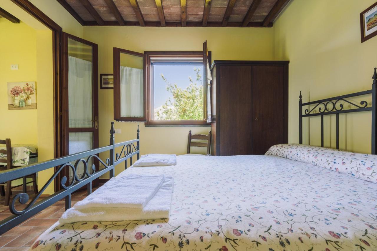 Agriturismo Il Laghetto 格罗塞托 外观 照片