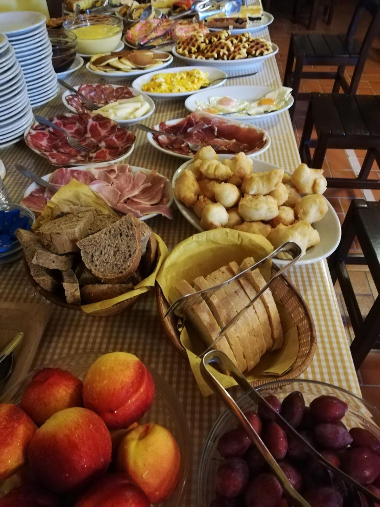 Agriturismo Il Laghetto 格罗塞托 外观 照片